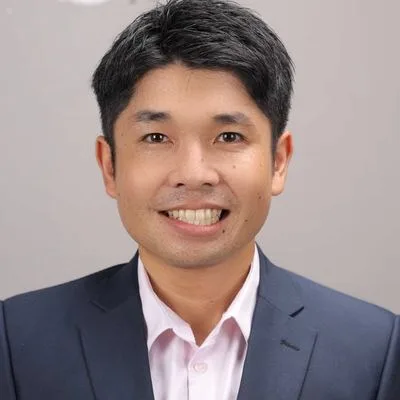 カンボジア事業責任者 藤村一成の顔写真